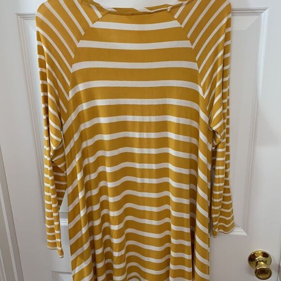 Matilda Jane Size Medium "walking on sunshine" tunic top. Like new - Picture 3 of 9